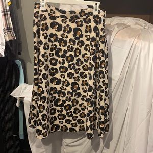 Never worn Ann Taylor skirt.